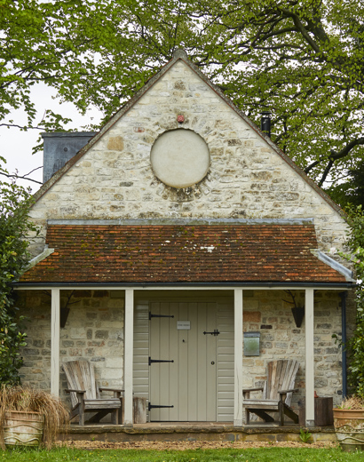 The Pig near Bath — interior and exterior view 27