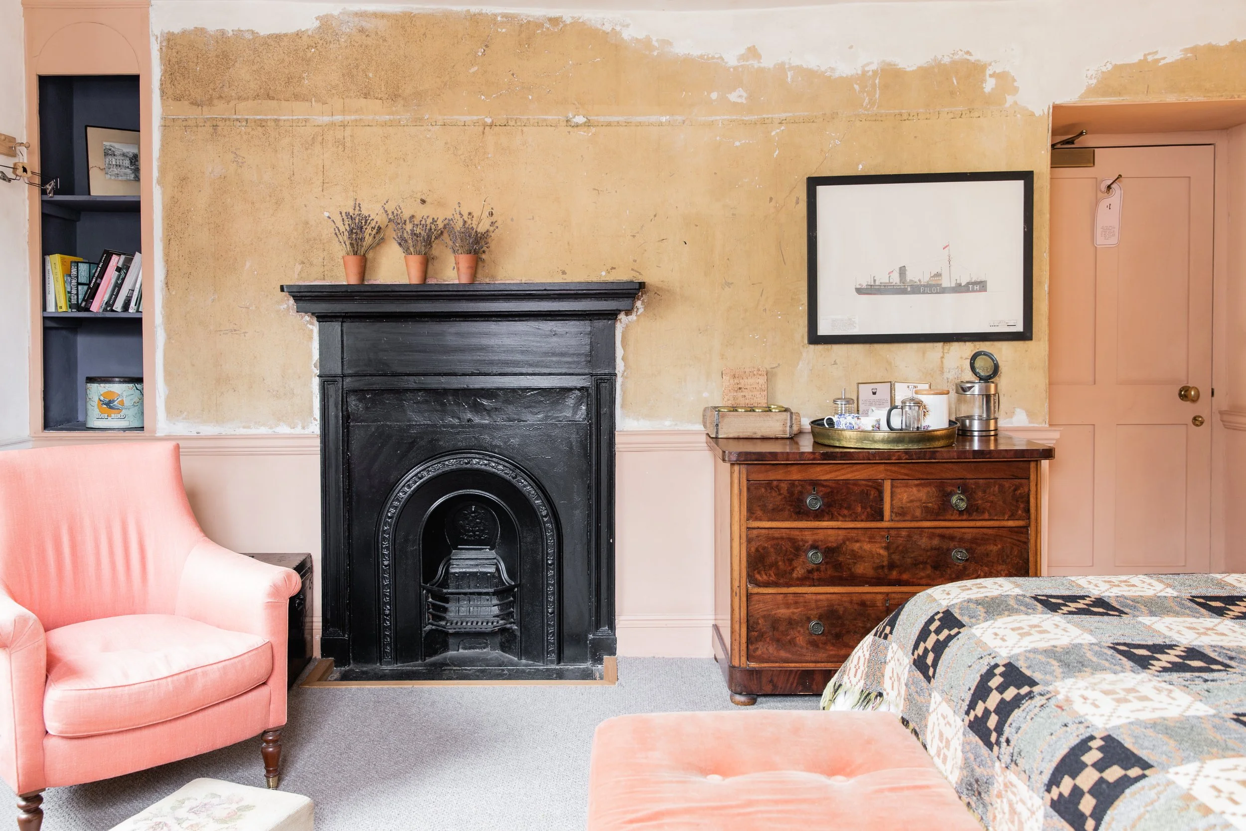 The Bull Inn — interior and exterior view 9