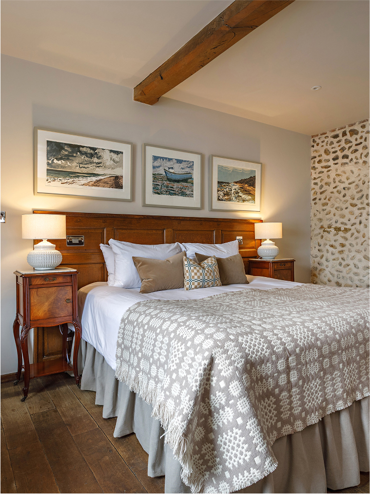 Byfords — interior and exterior view 8